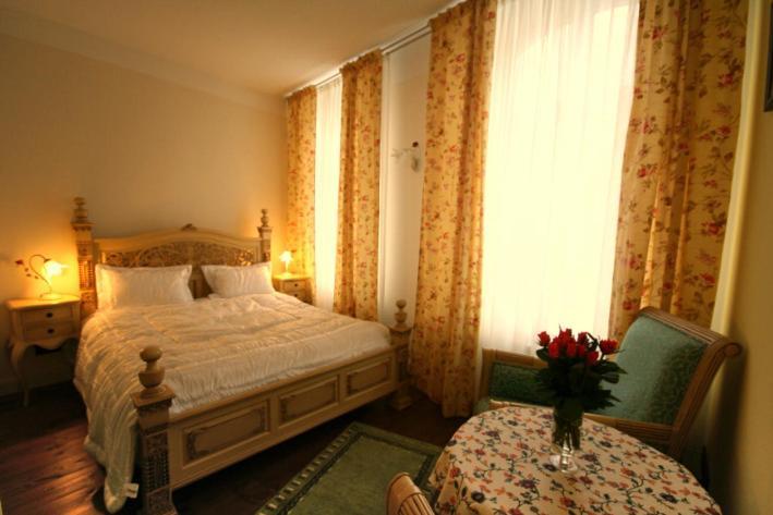 Hotel Denkmal 13 วิสมาร์ ภายนอก รูปภาพ